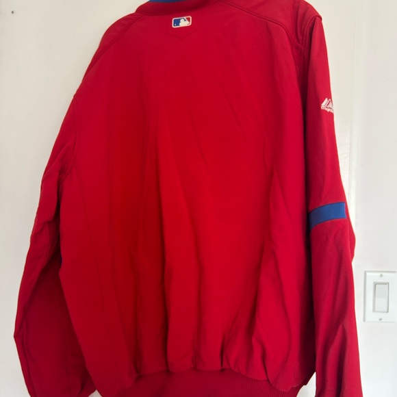 Red Phillies Jacket - Picture 4 of 6